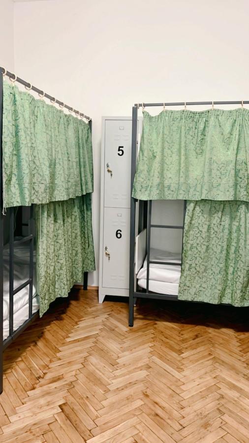 Hostel Do-Re-Mi Praha Bagian luar foto