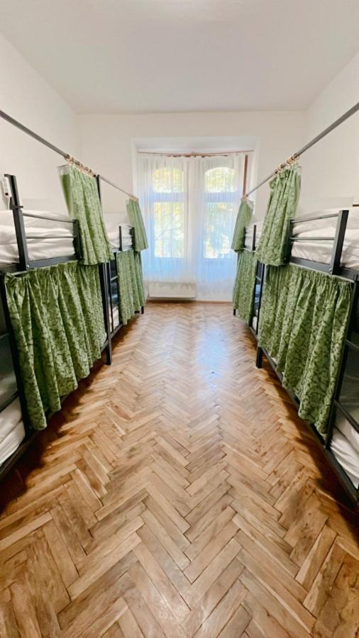 Hostel Do-Re-Mi Praha Bagian luar foto